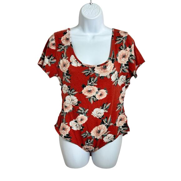 Floral Bodysuit Sz XL Scoop Neck and Back Open Sides Short Sleeve Top Blouse - Picture 6 of 6